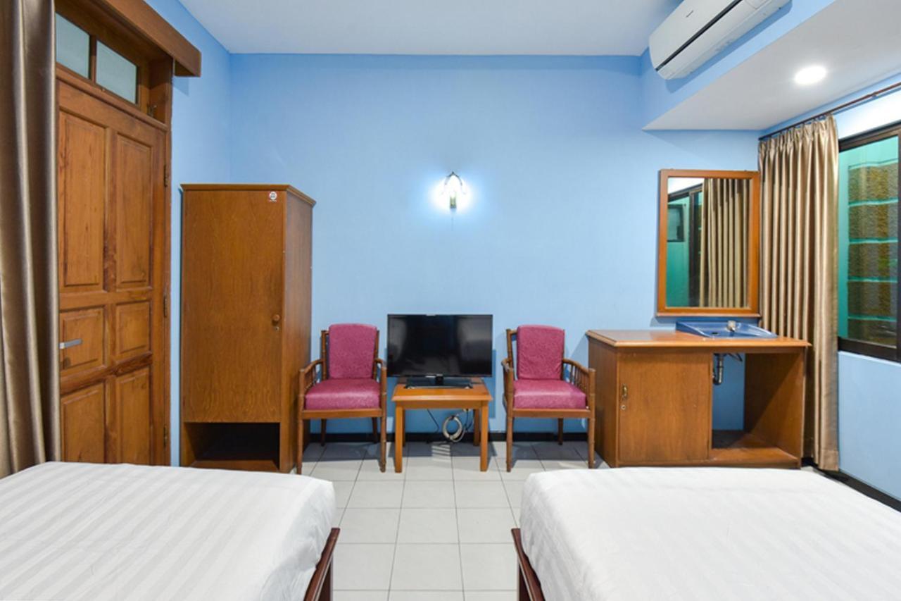 Sekar Ayu Hotel Malioboro Mitra Reddoorz Yogyakarta Exterior foto