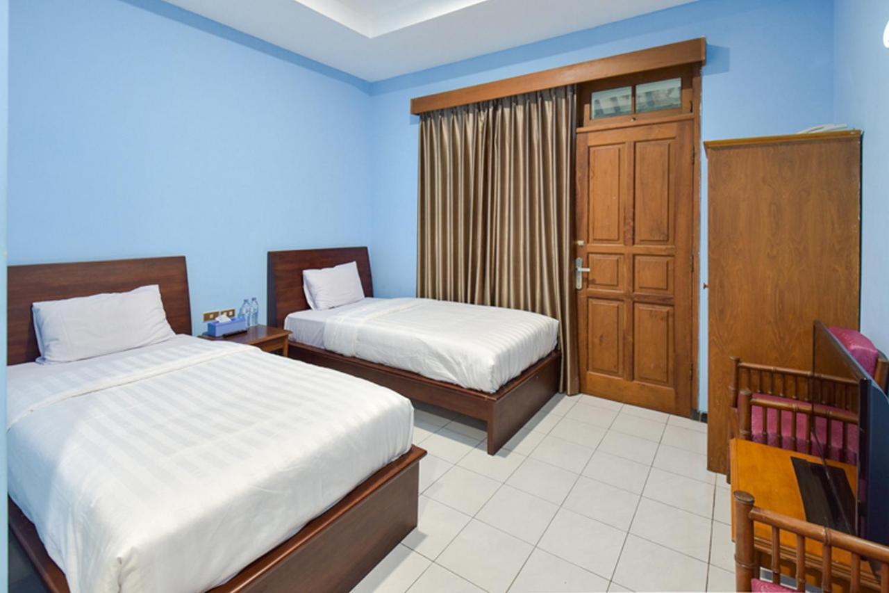 Sekar Ayu Hotel Malioboro Mitra Reddoorz Yogyakarta Exterior foto