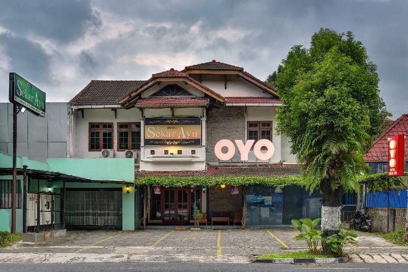 Sekar Ayu Hotel Malioboro Mitra Reddoorz Yogyakarta Exterior foto